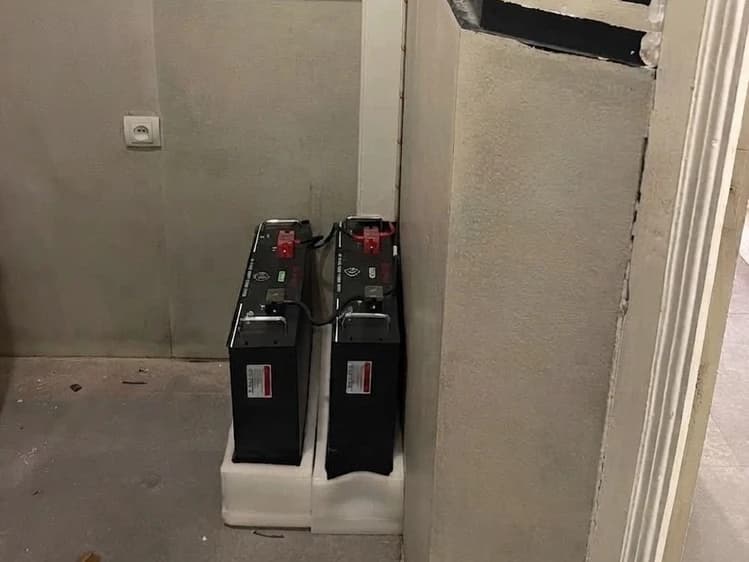سانورتر و باتری — 2